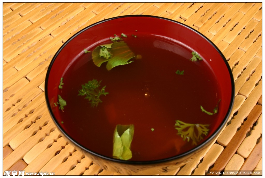 鱼吸物