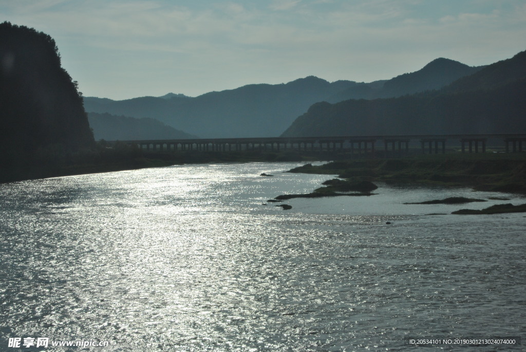 山水桥风景