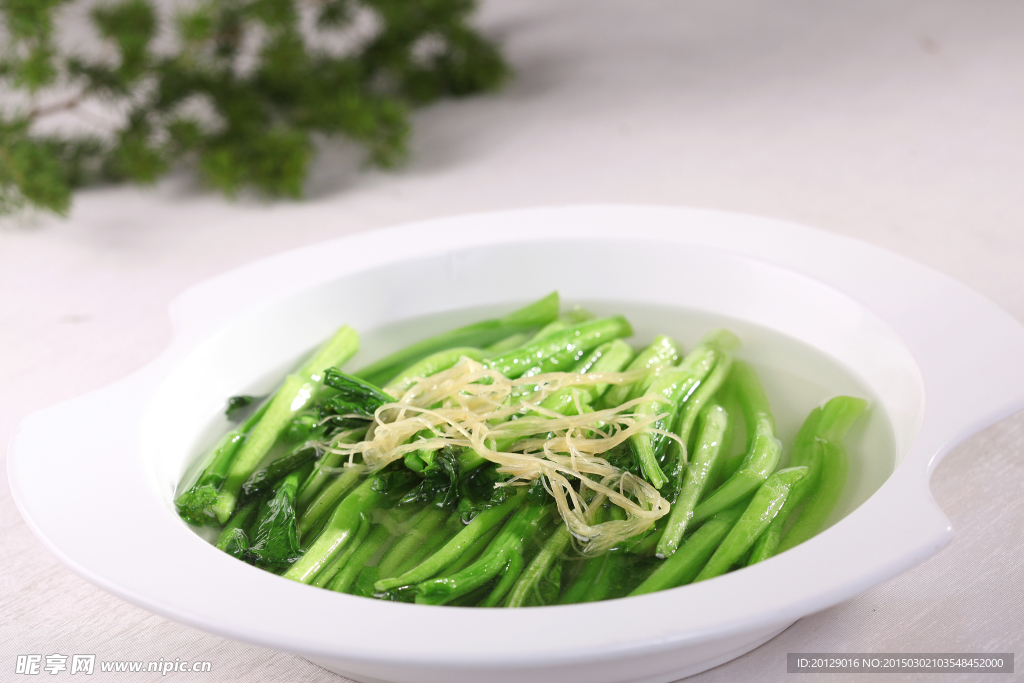 矿泉水菜心