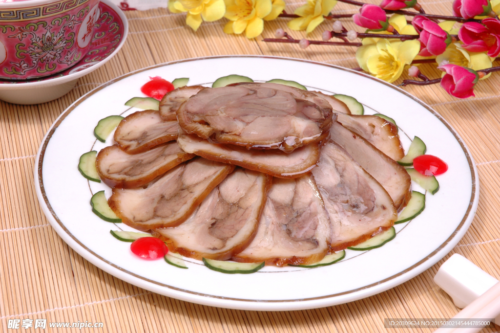 香酱肘花