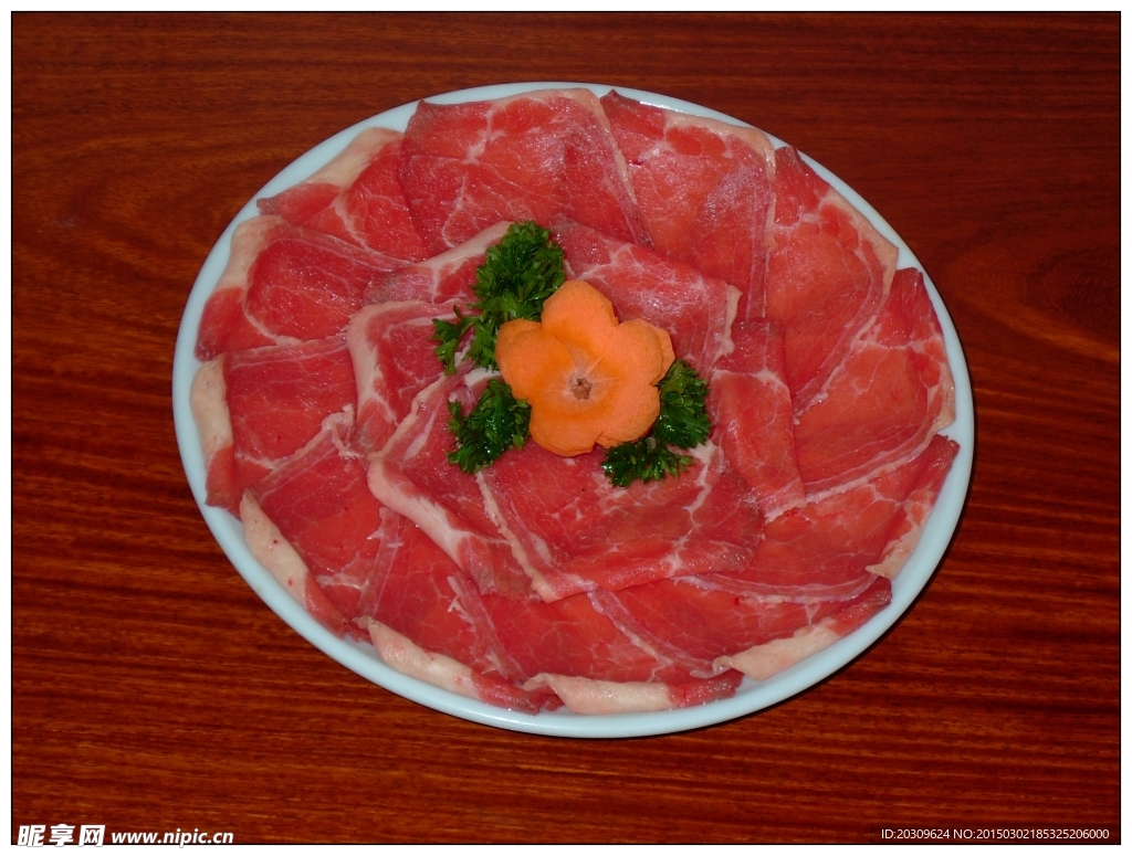 烤鲜牛肩峰