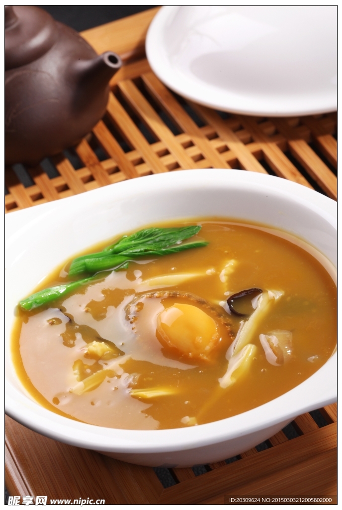 胡辣汤烩鲜鲍