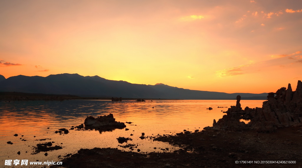 莫诺湖夕阳