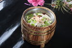 一桶豆腐