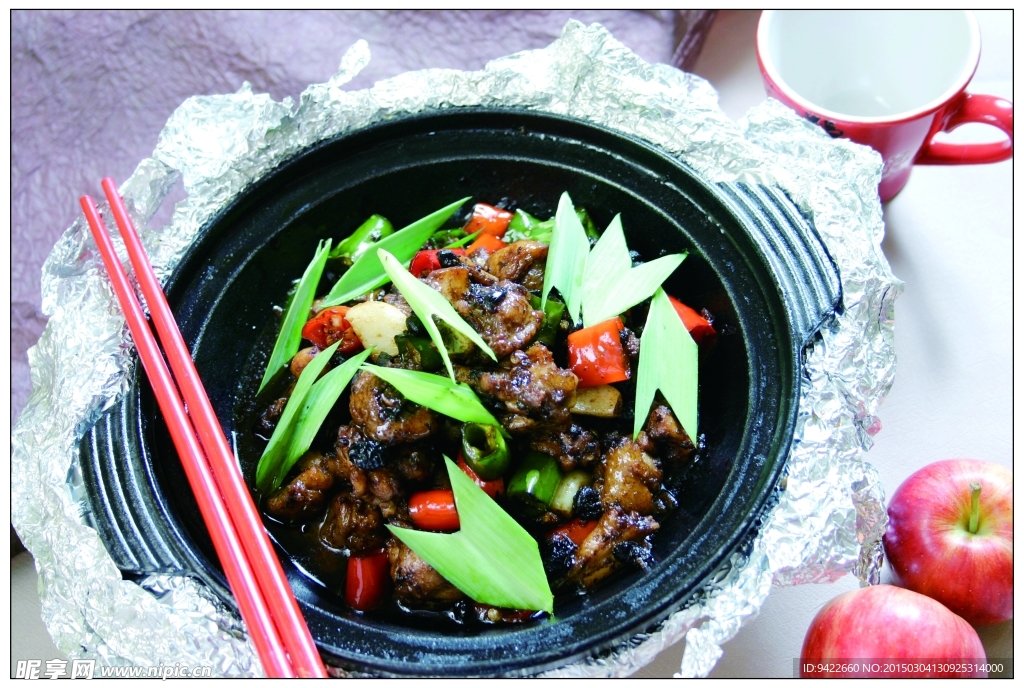 浏阳豆豉子鸡煲