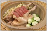 扁尖本鸡砂锅