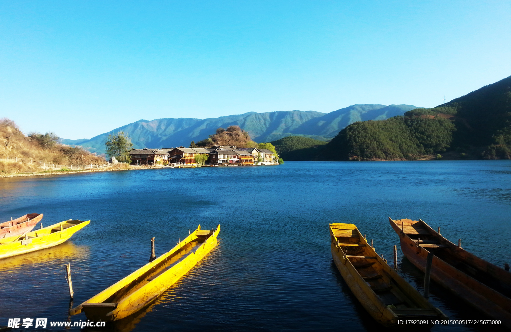 泸沽湖