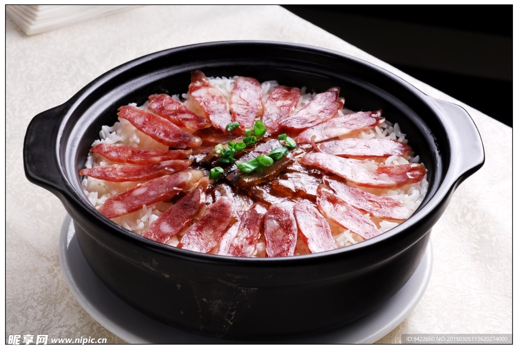 腊味煲仔饭