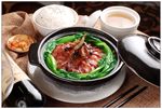 亚洲美食腊味煲仔饭