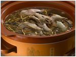 石斛煲乳鸽煲