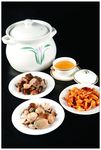 煲三菌