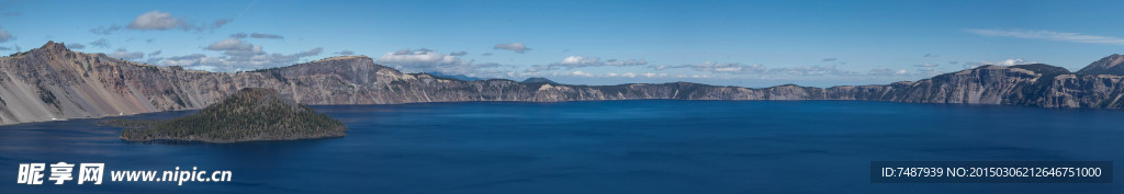 高山湖泊