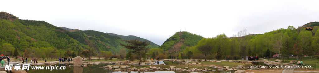 五台山广场全景