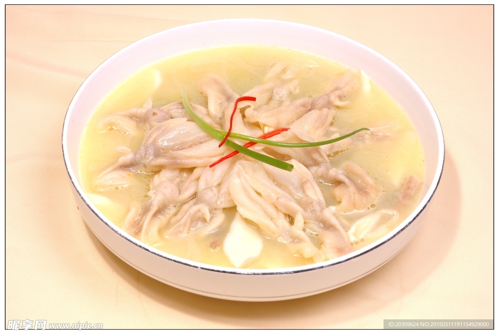 山菌烩鸭掌