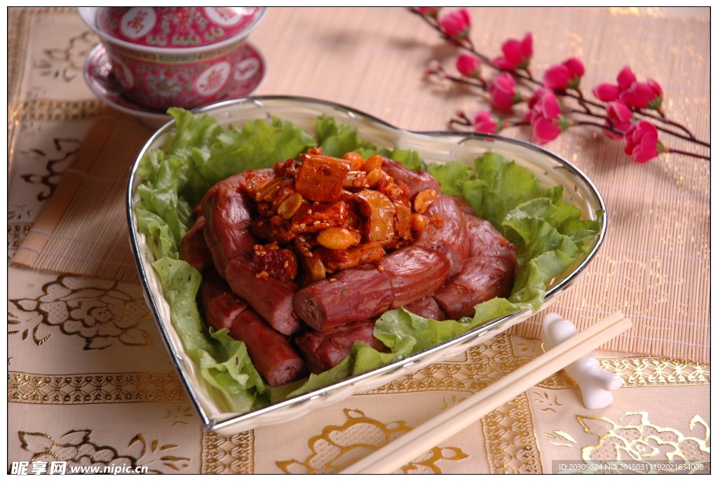 酥椒鸭脖