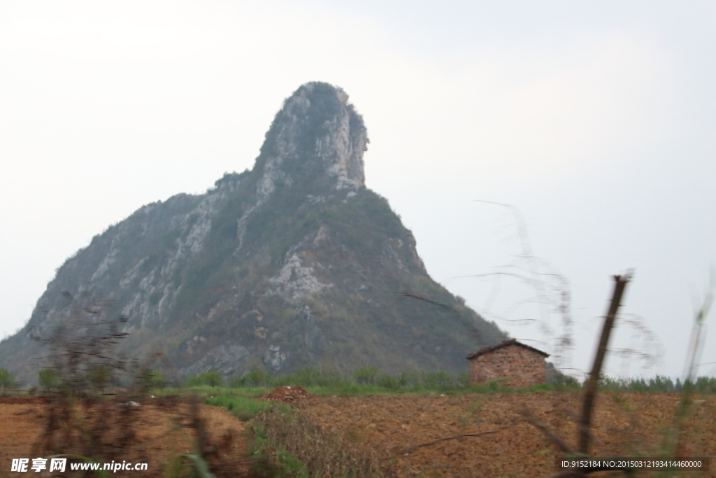 一座高山