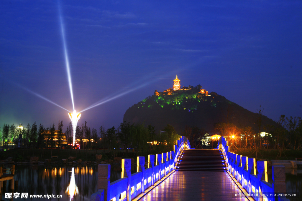 狼山夜景