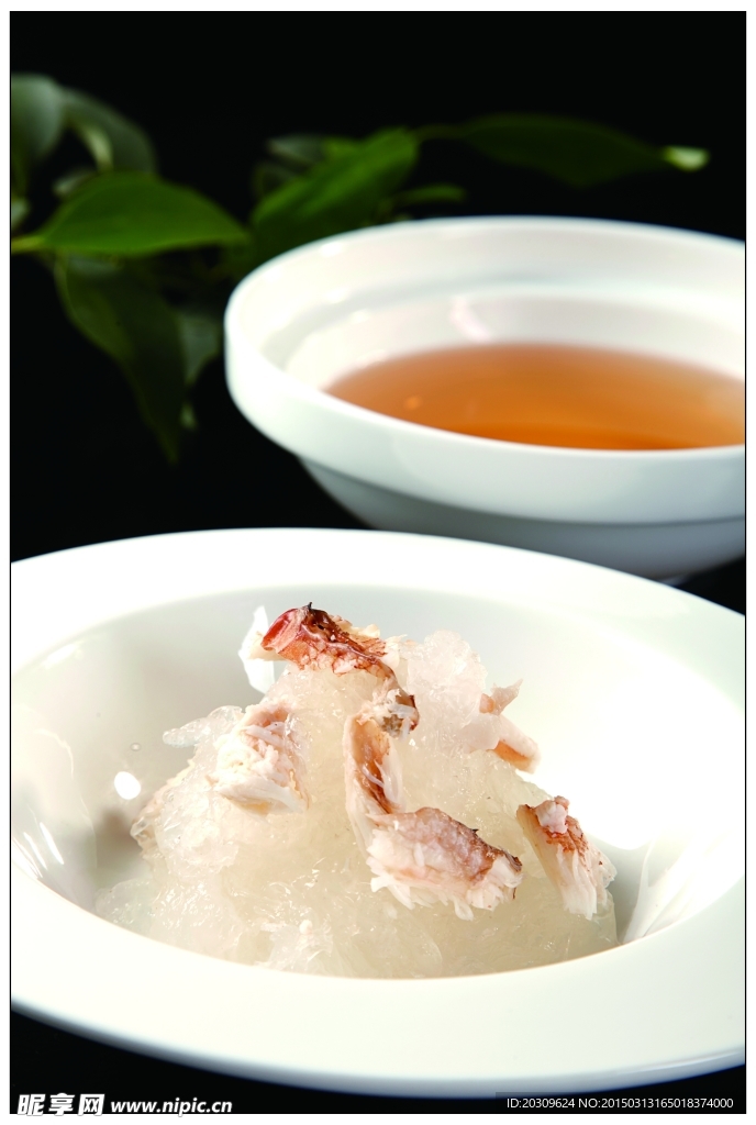 鸡汤蟹肉烩燕窝