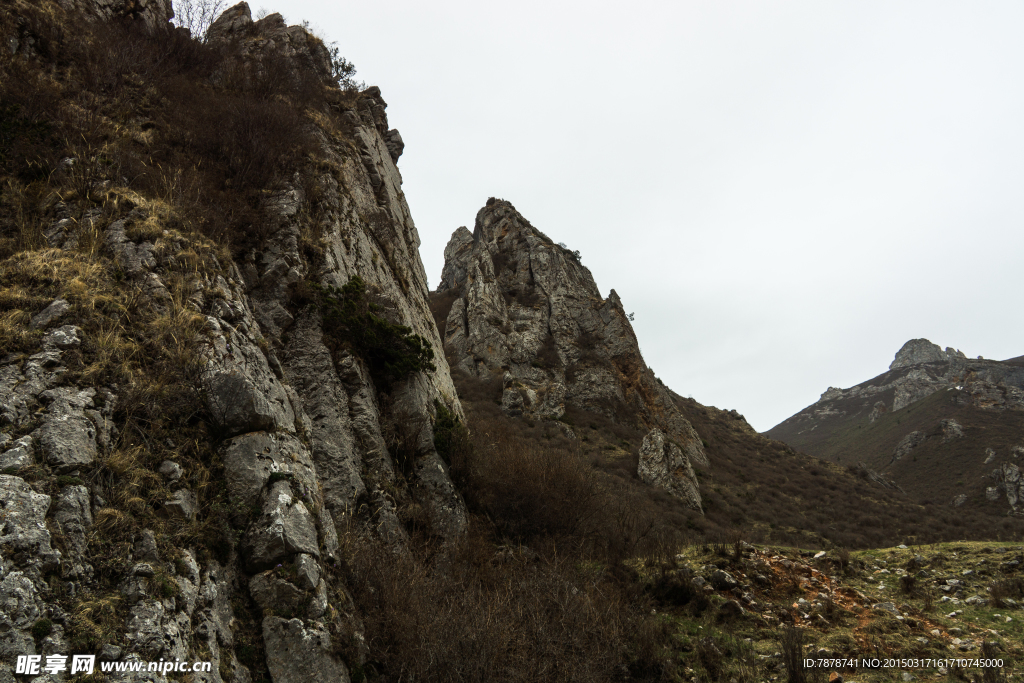 荒山野岭峡谷岩石