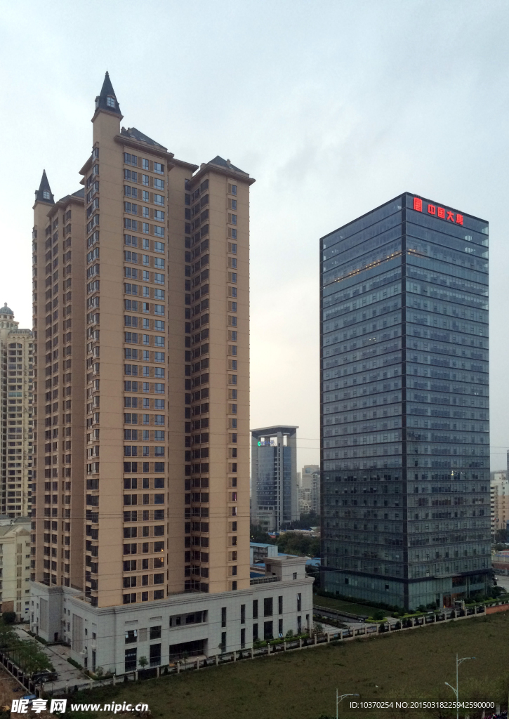 南宁埌东高楼建筑