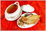 松茸菌炖老鸡