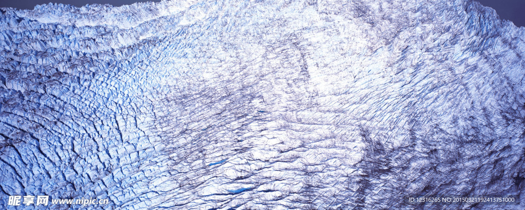 冰天雪地