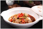 牛腩煨豆腐