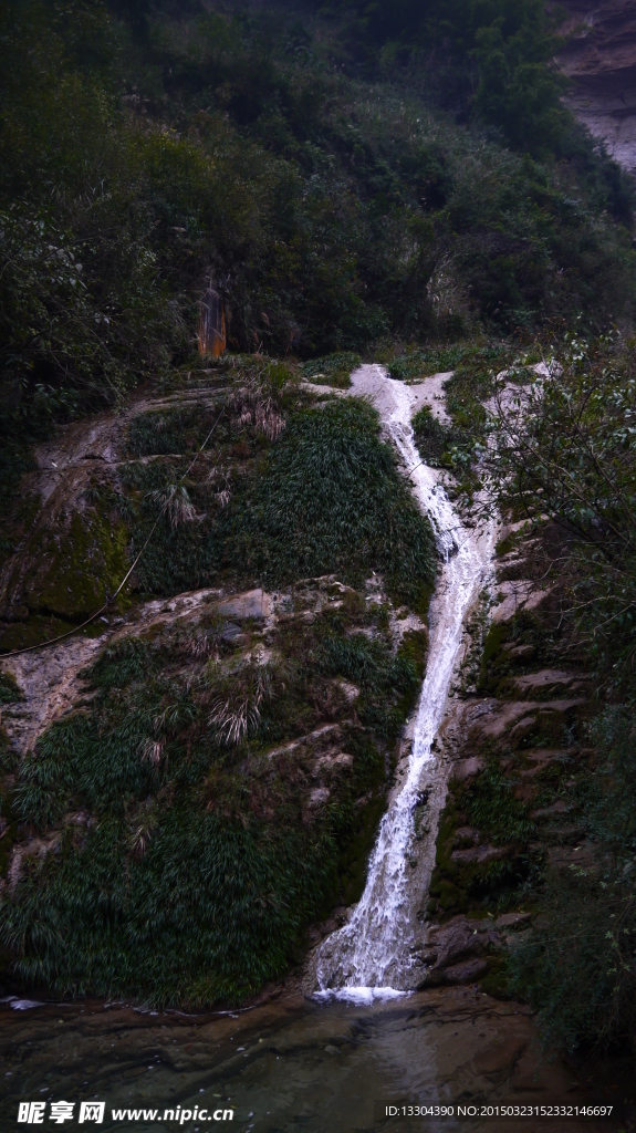 金刀峡溪水