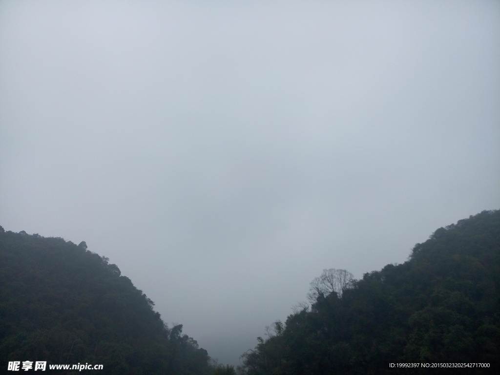 家乡的山