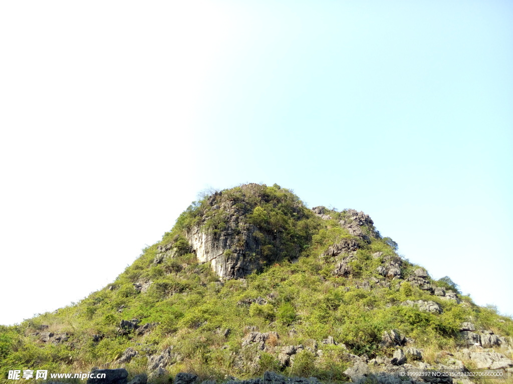 家乡的山