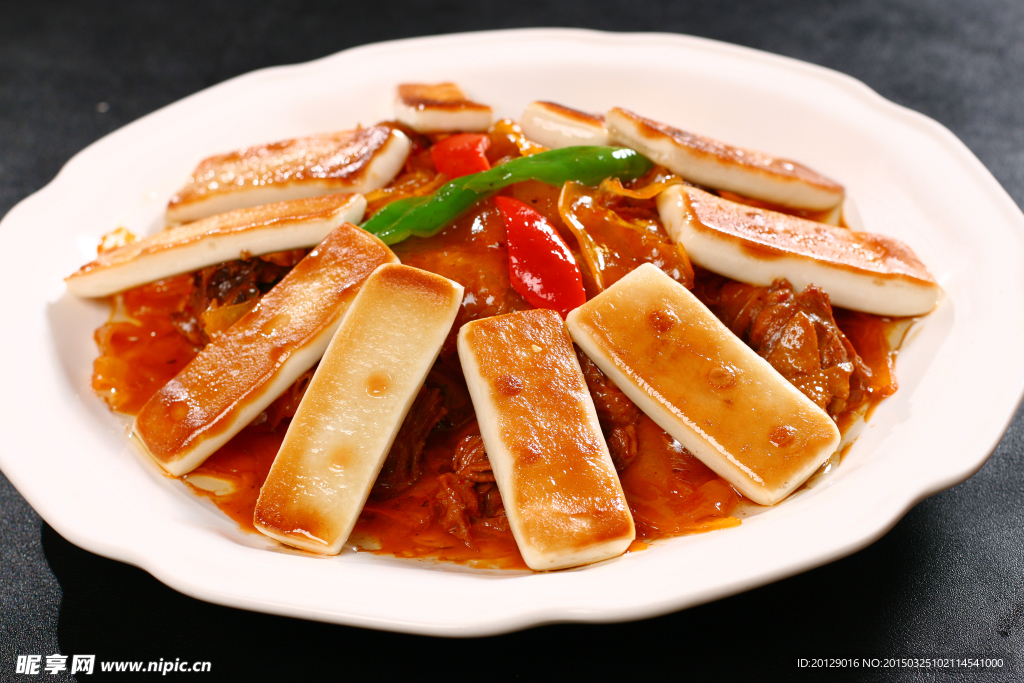 金饼牛腩