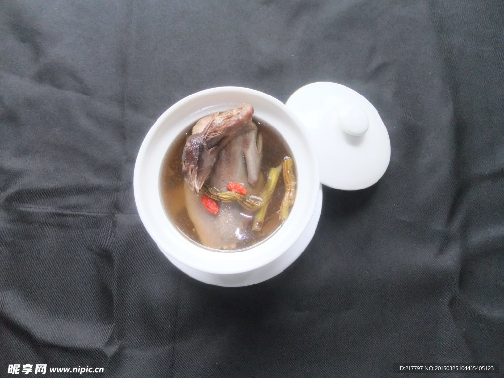 炖鸡肉