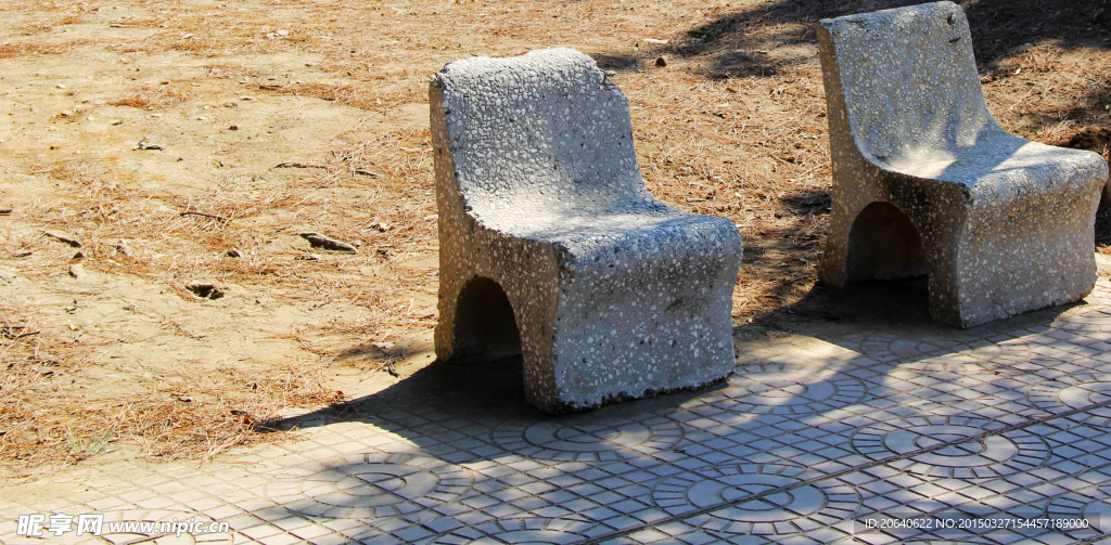 石椅