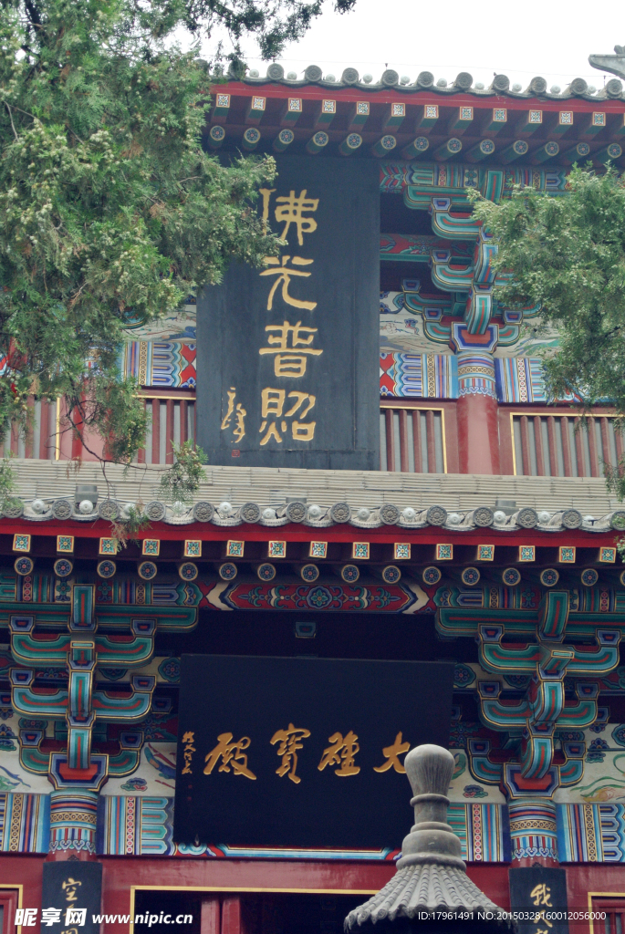 龙门石窟