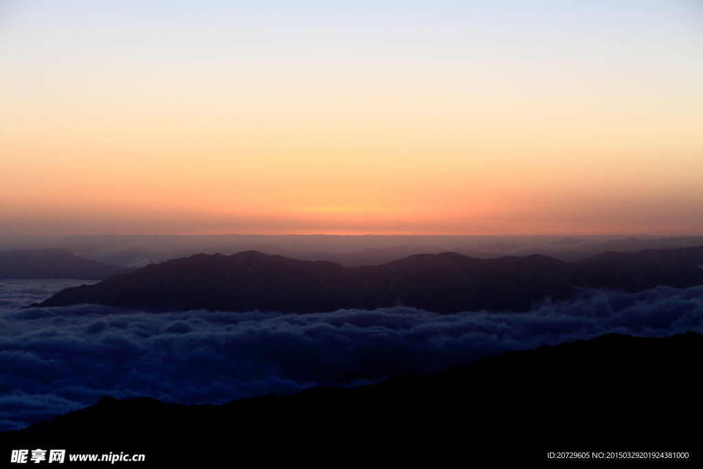 牛背山 风景 云海 甘孜州