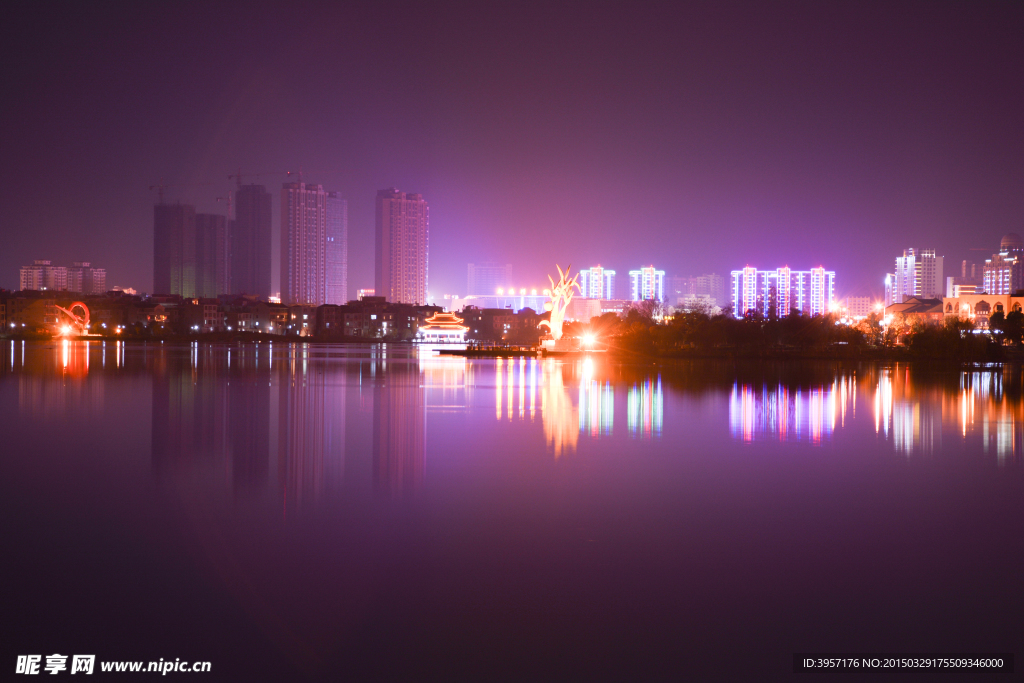 鄱阳东湖夜景