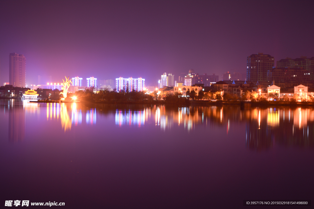 鄱阳东湖夜景