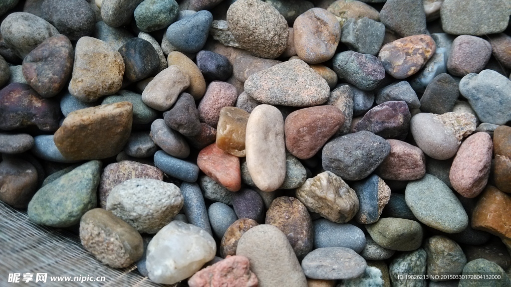 石子 彩色石头