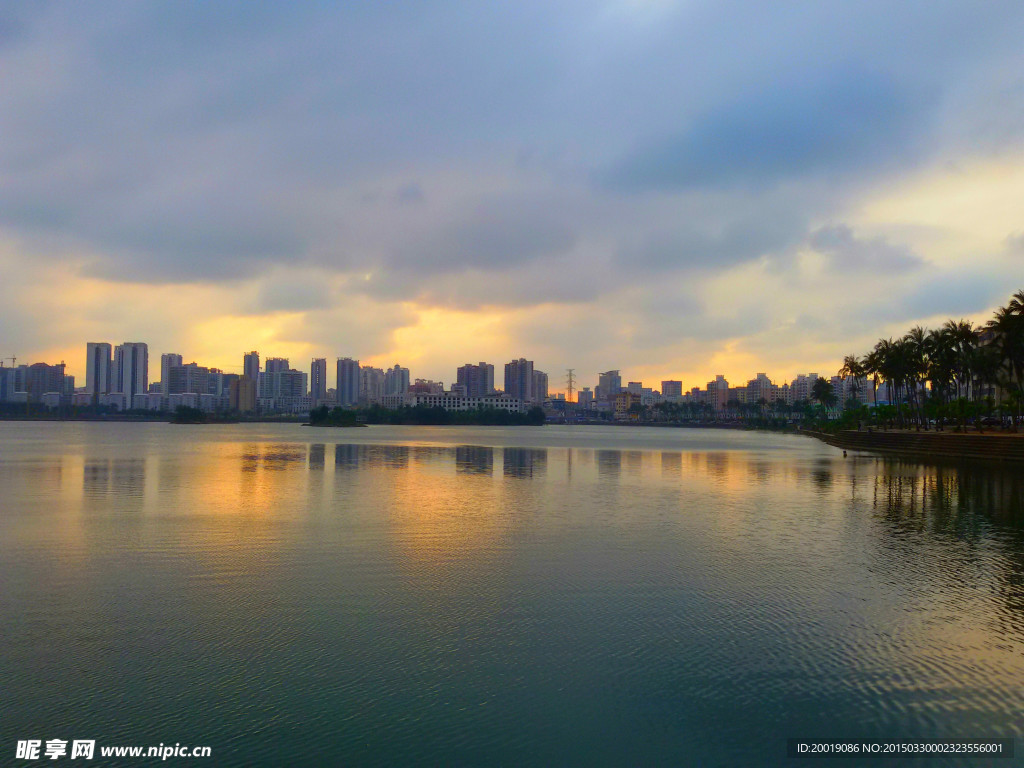 湖景