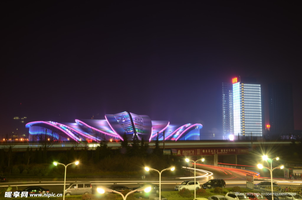 泰安城市夜景