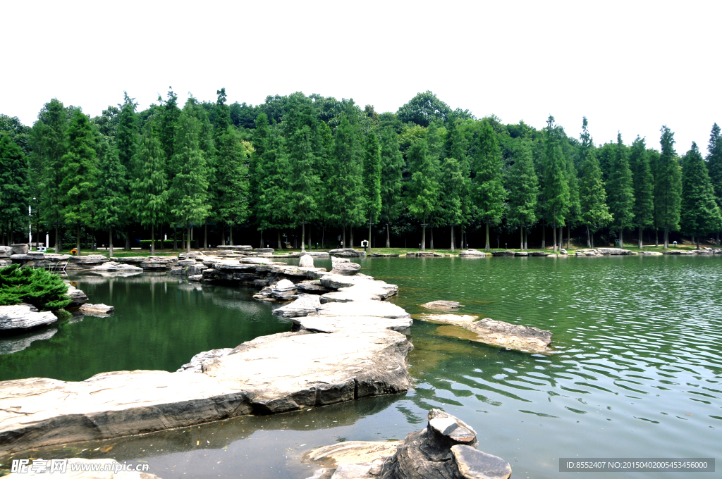 湖光山色  麓谷风情