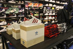 ADIDAS专卖店