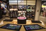 ADIDAS专卖店