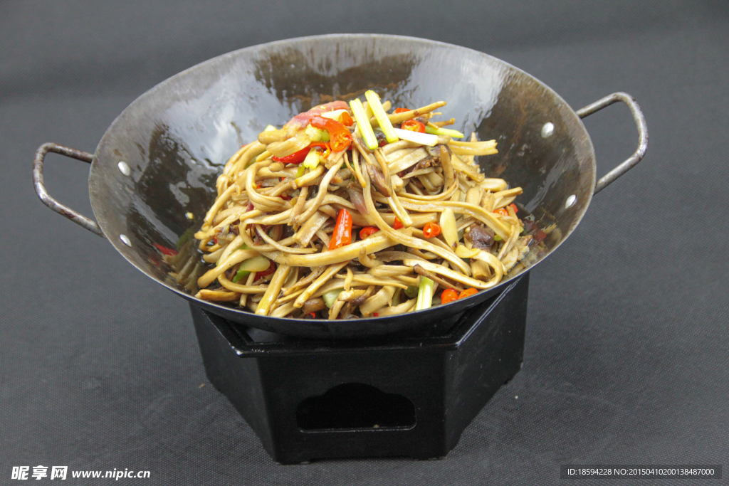 香锅茶树菇