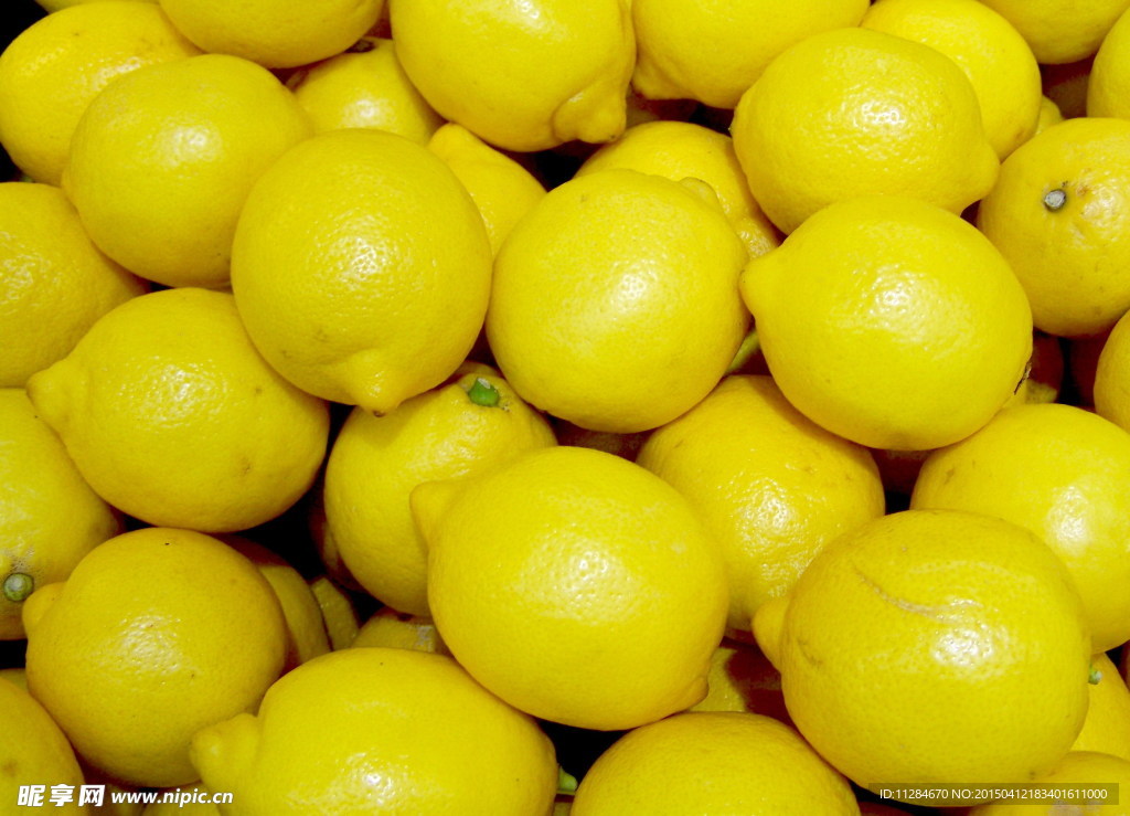 一堆柠檬