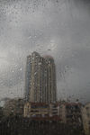雨中大厦