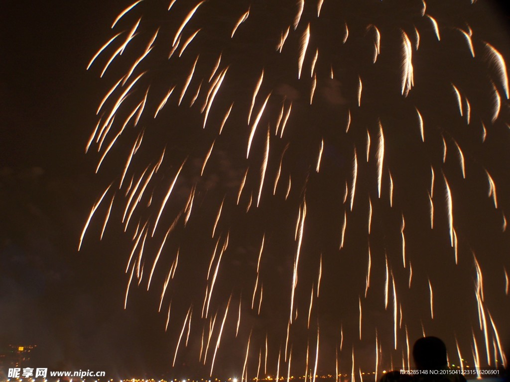 夜晚烟花焰火