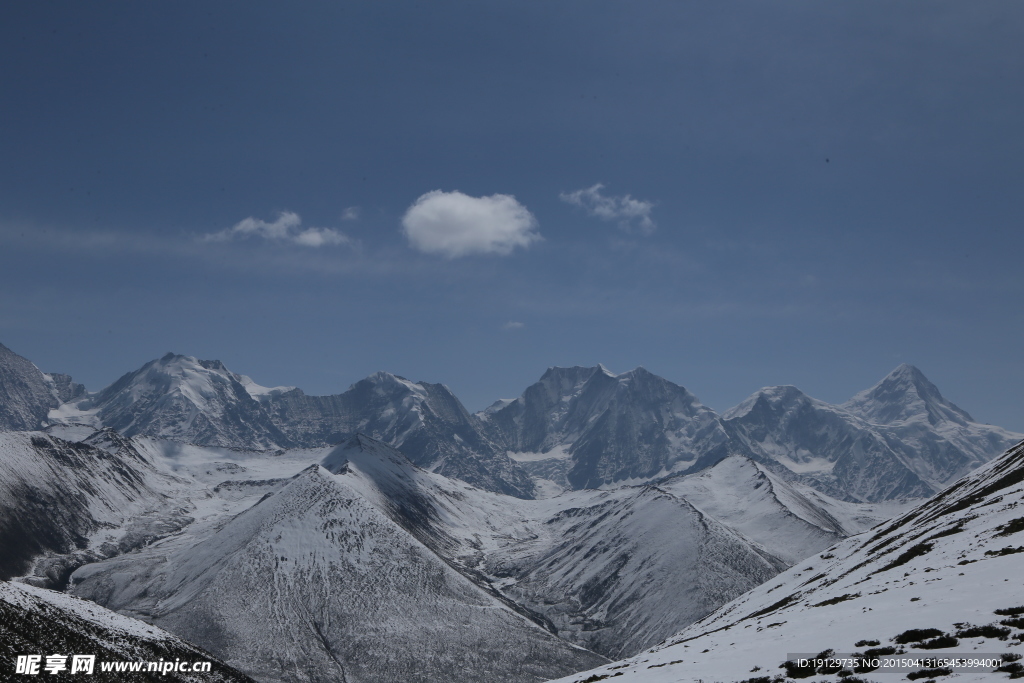 贡嘎雪山