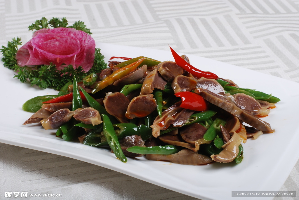 小炒鸡胗