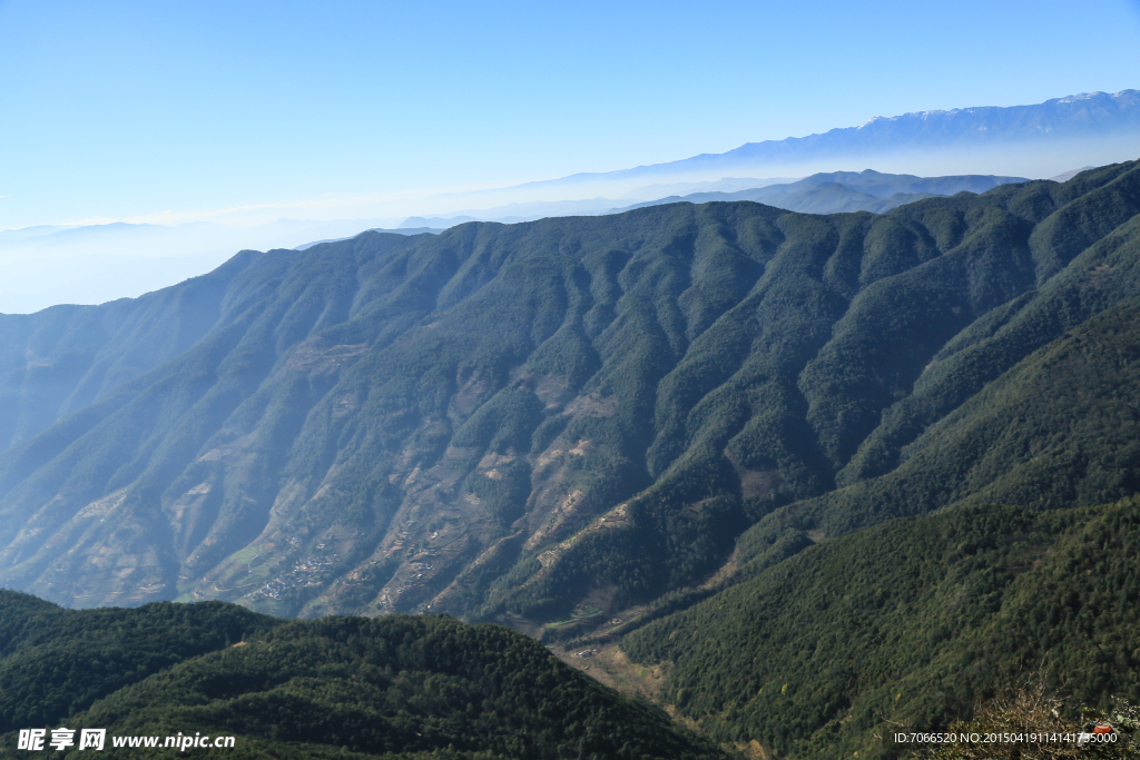 鸡足山